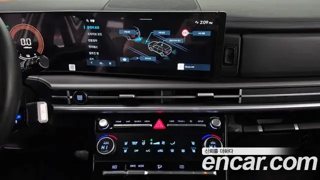 Hyundai Santa Fe 2024 — Фото 11/20