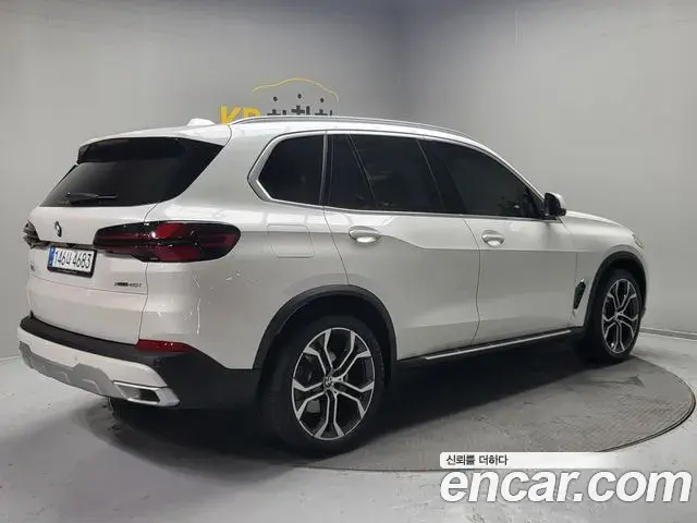 BMW X5 2026 — Фото 1/20