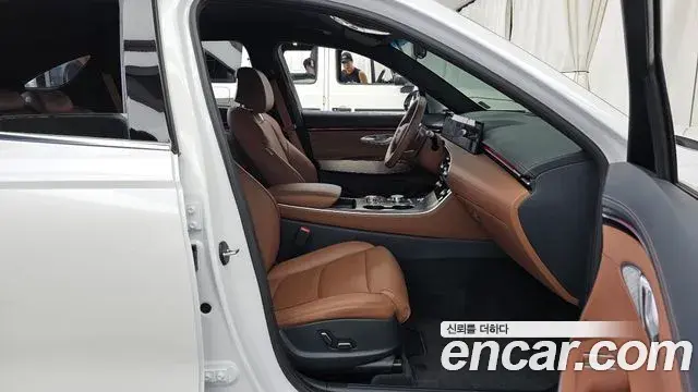 Genesis GV70 2025 — Şəkil 21/34