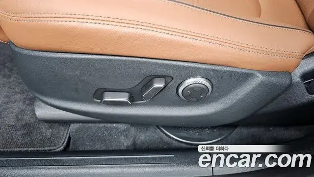 Genesis GV70 2025 — Şəkil 12/34