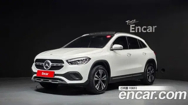 Mercedes-Benz GLA-Class 2021 — Фото 1/20