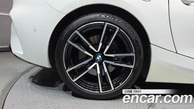 BMW Z4 2020 — Фото 5/20