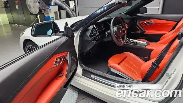 BMW Z4 2020 — Фото 10/20