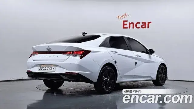 Hyundai Avante 2023 — Фото 2/20