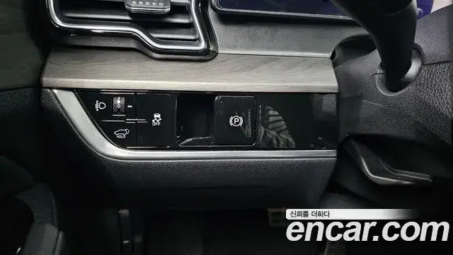 Kia Sportage 2021 — Фото 16/20