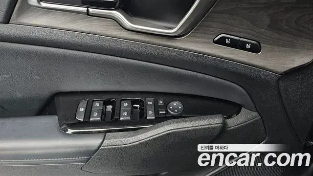 Kia Sportage 2021 — Фото 17/20