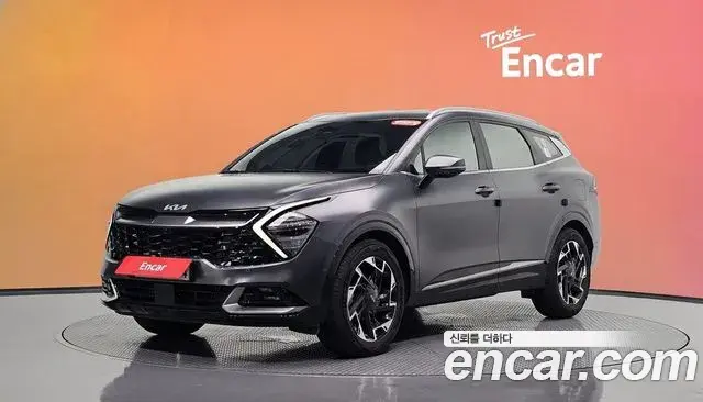 Kia Sportage 2021 — Фото 1/20