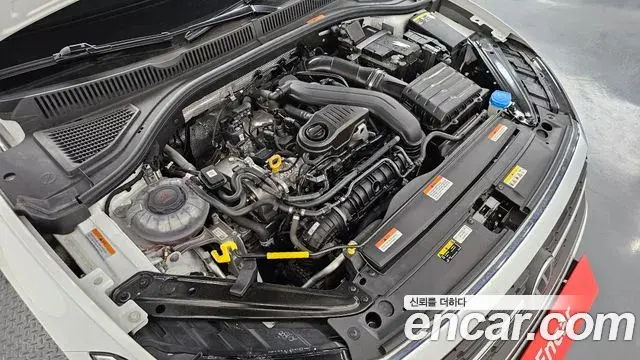 Volkswagen Jetta 2023 — Şəkil 6/35