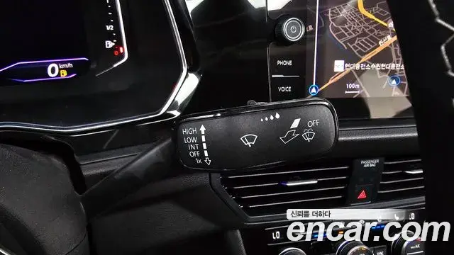 Volkswagen Jetta 2023 — Şəkil 30/35