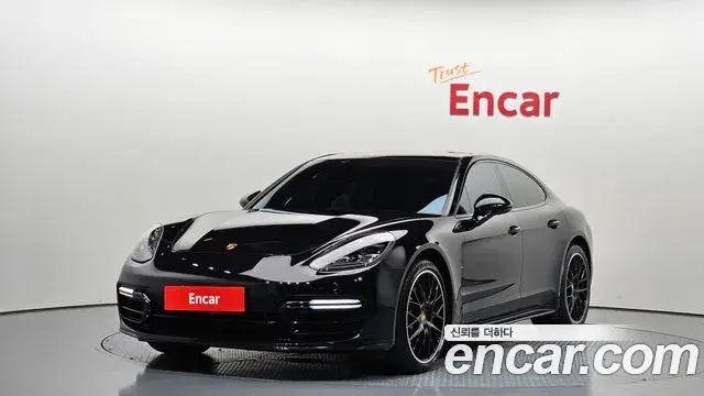 Porsche Panamera 2018 — Фото 9/20