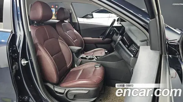 Kia Niro 2019 — Photo 17/31
