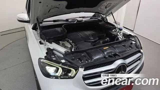 Mercedes-Benz GLE-Class 2020 — Фото 6/20