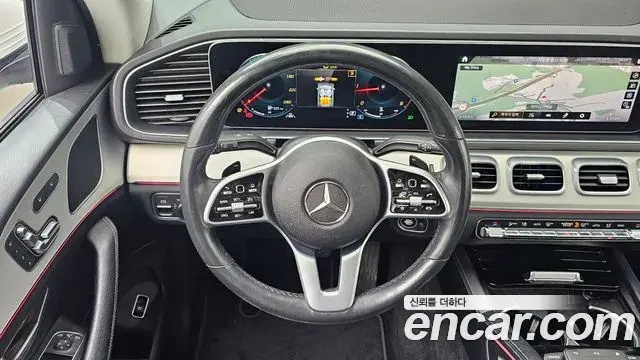 Mercedes-Benz GLE-Class 2020 — Фото 13/20