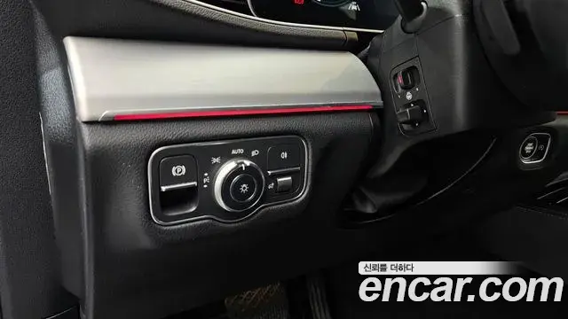 Mercedes-Benz GLE-Class 2020 — Фото 20/20