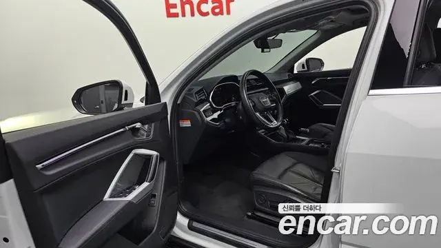 Audi Q3 2023 — Фото 10/20