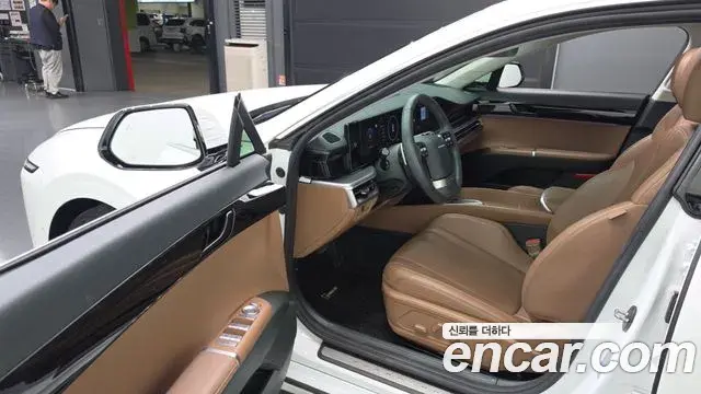Hyundai Grandeur 2023 — Фото 9/20