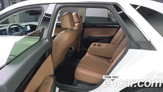 Hyundai Grandeur 2023 — Фото 10/20