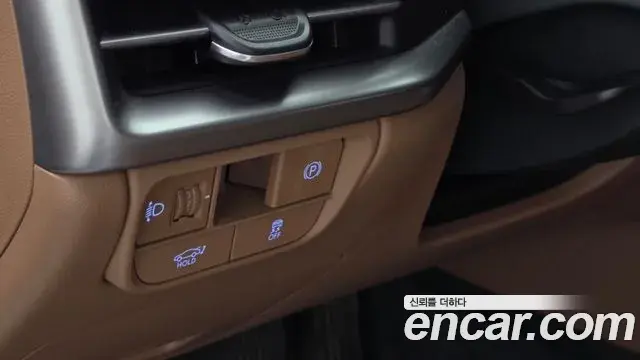Hyundai Grandeur 2023 — Фото 14/20