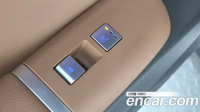 Hyundai Grandeur 2023 — Фото 17/20