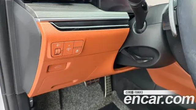 Kia K5 2023 — Şəkil 32/32