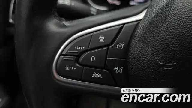 Renault Samsung SM6 2022 — Фото 19/20