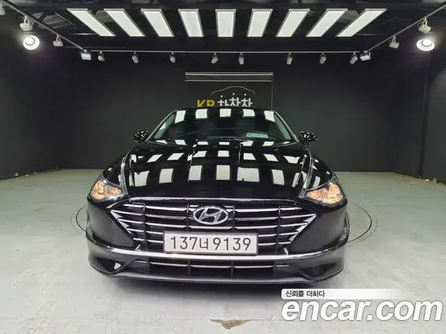 Hyundai Sonata 2021 — Фото 10/20