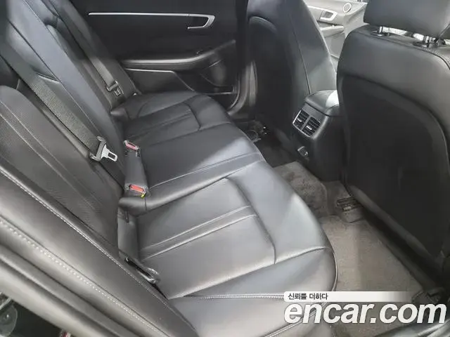 Hyundai Sonata 2021 — Фото 16/20