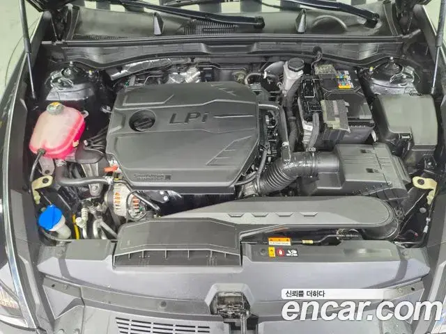 Hyundai Sonata 2021 — Фото 18/20