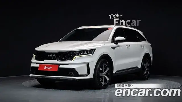 Kia Sorento 2022 — Фото 1/20