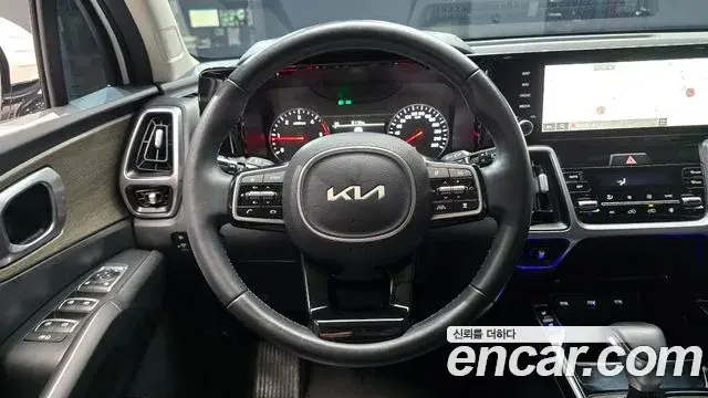 Kia Sorento 2022 — Фото 13/20