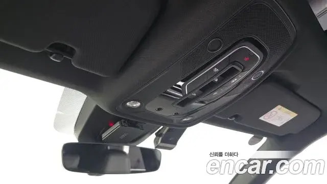Audi Q7 2021 — Фото 18/20