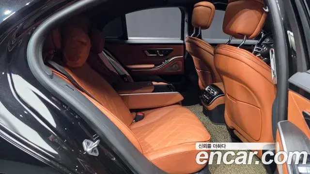 Mercedes-Benz S-Class 2022 — Фото 12/20