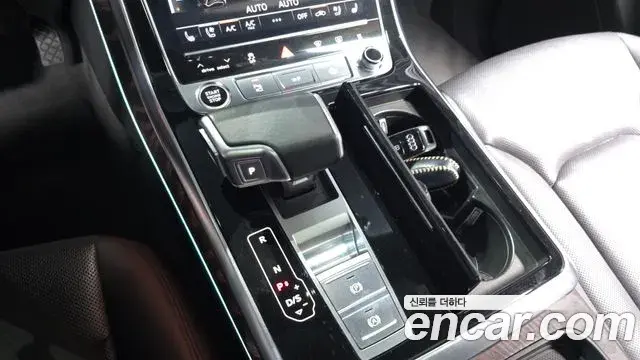 Audi Q7 2021 — Фото 9/20
