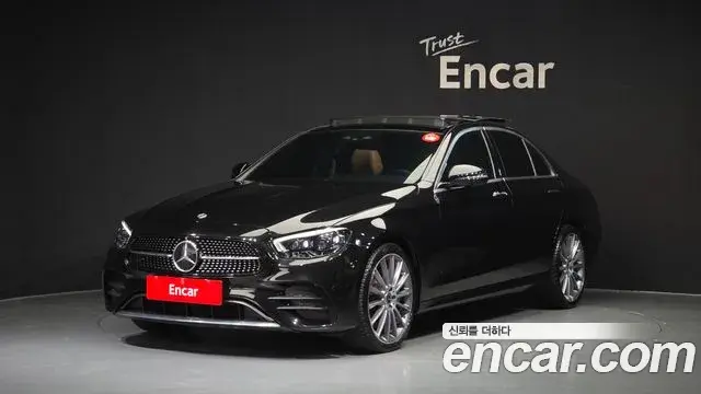Mercedes-Benz E-Class 2021 — Фото 1/20