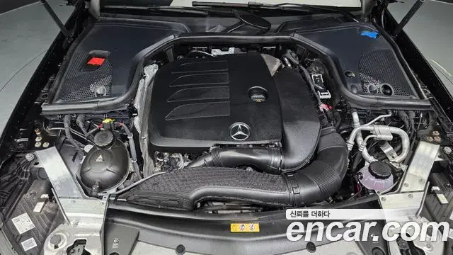 Mercedes-Benz E-Class 2021 — Фото 6/20