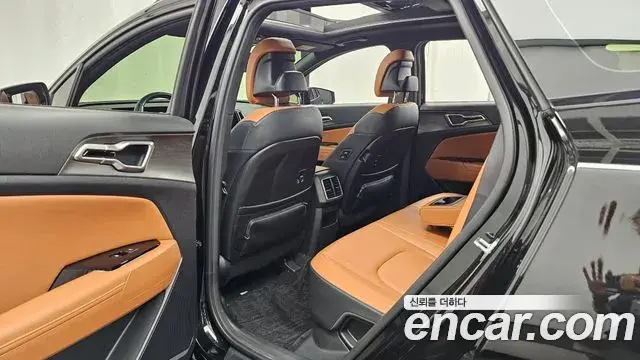 Kia Sportage 2022 — ფოტო 9/32