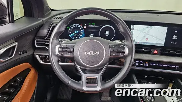 Kia Sportage 2022 — ფოტო 5/32