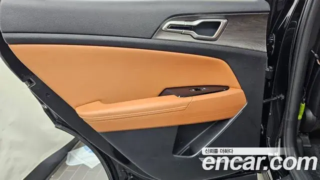 Kia Sportage 2022 — ფოტო 27/32