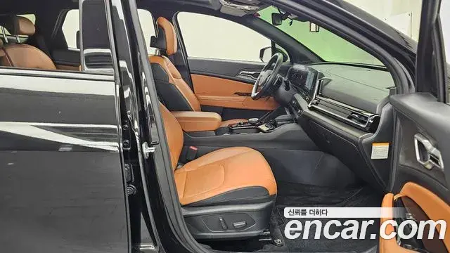 Kia Sportage 2022 — ფოტო 4/32