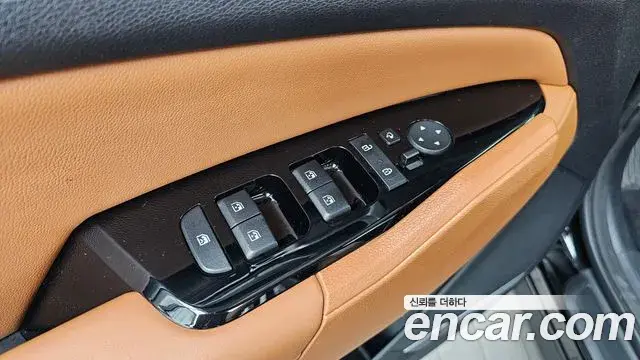 Kia Sportage 2022 — ფოტო 26/32