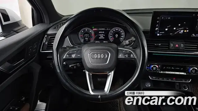 Audi Q5 2022 — Фото 13/20