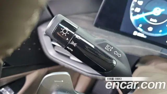 Kia K8 2021 — Photo 5/34