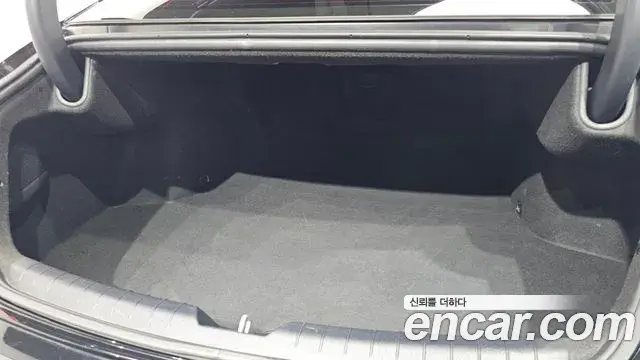 Kia K8 2021 — Photo 33/34
