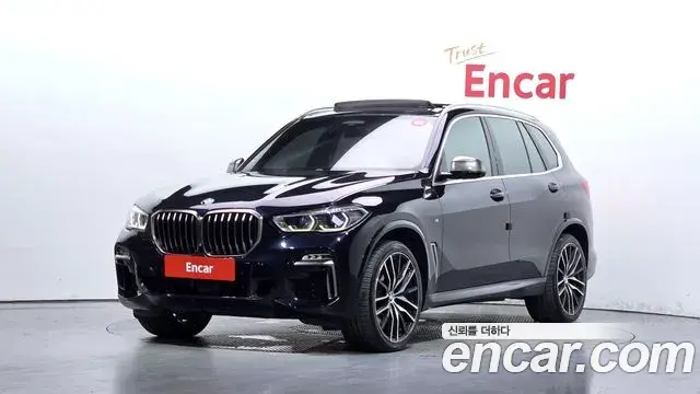 BMW X5 2020 — Фото 1/20