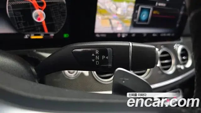 Mercedes-Benz E-Class 2019 — Фото 9/20