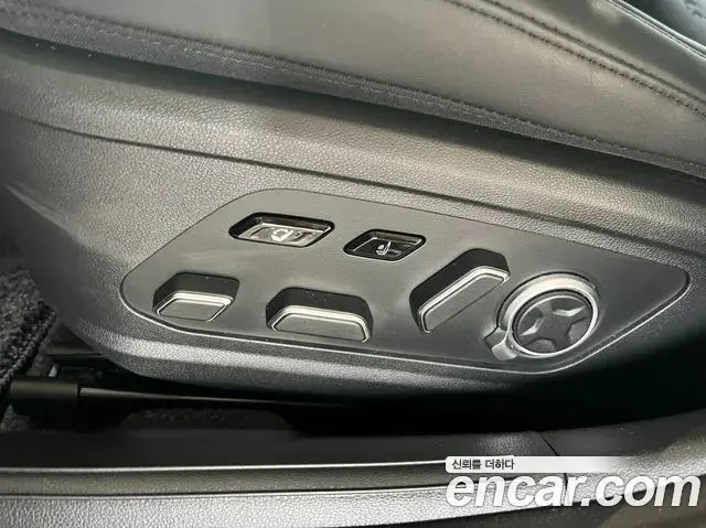 Hyundai Grandeur 2022 — Фото 8/15