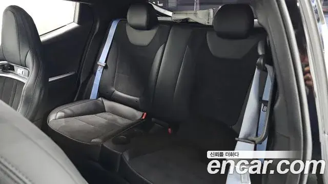 Hyundai Veloster 2021 — Фото 12/20