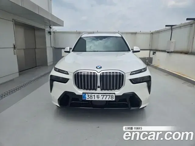 BMW X7 2026 — Фото 2/20