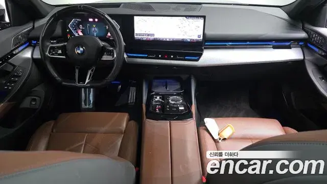 BMW 5 Series 2024 — Фото 7/20