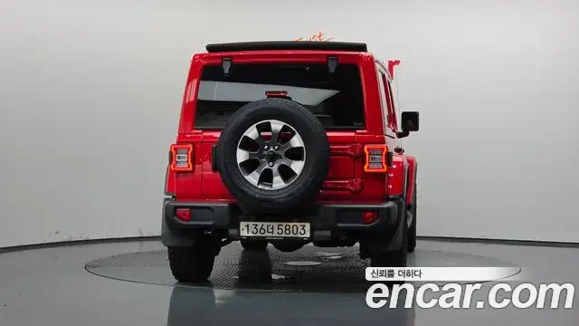 Jeep Wrangler 2020 — Фото 4/20